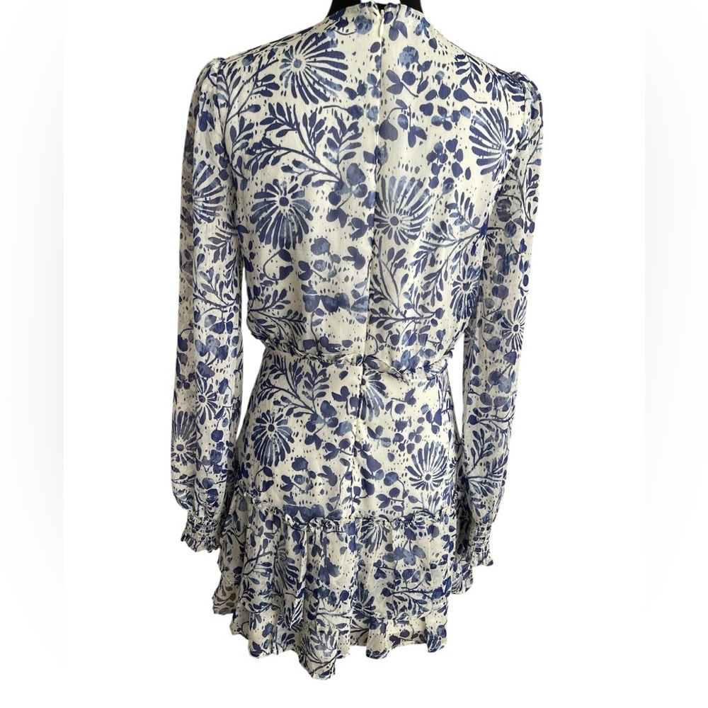 Aqua Blue and White Floral Long Sleeve Dress
Size S - Picture 3 of 10